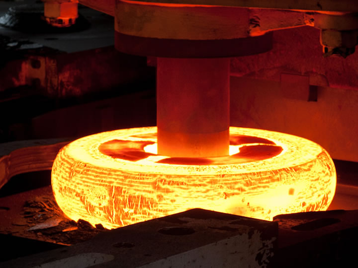 Seamless-Ring-Forging